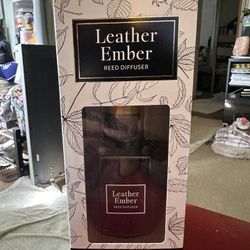 Leather Ember Reed Diffuser 