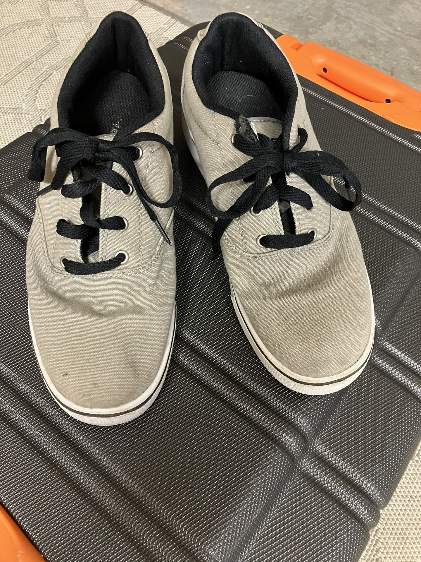 HEELEYS SKATE SHOE