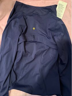 Lululemon Sweater with tags
