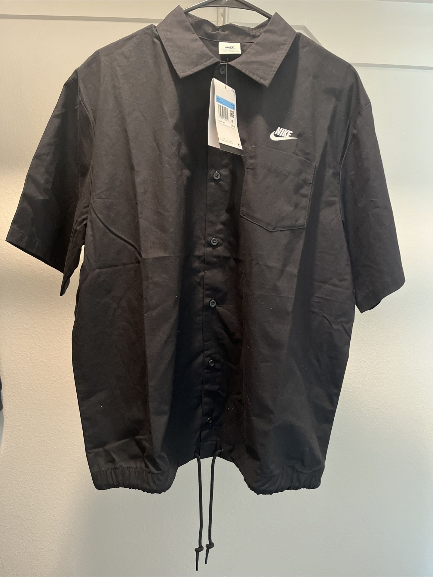 Nike Men's Club Oxford Short-Sleeve Button-Up Medium Shirt Black NEW WITH TAG