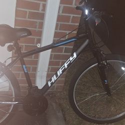 New Mountain Bike With Light And Phone Holder On It