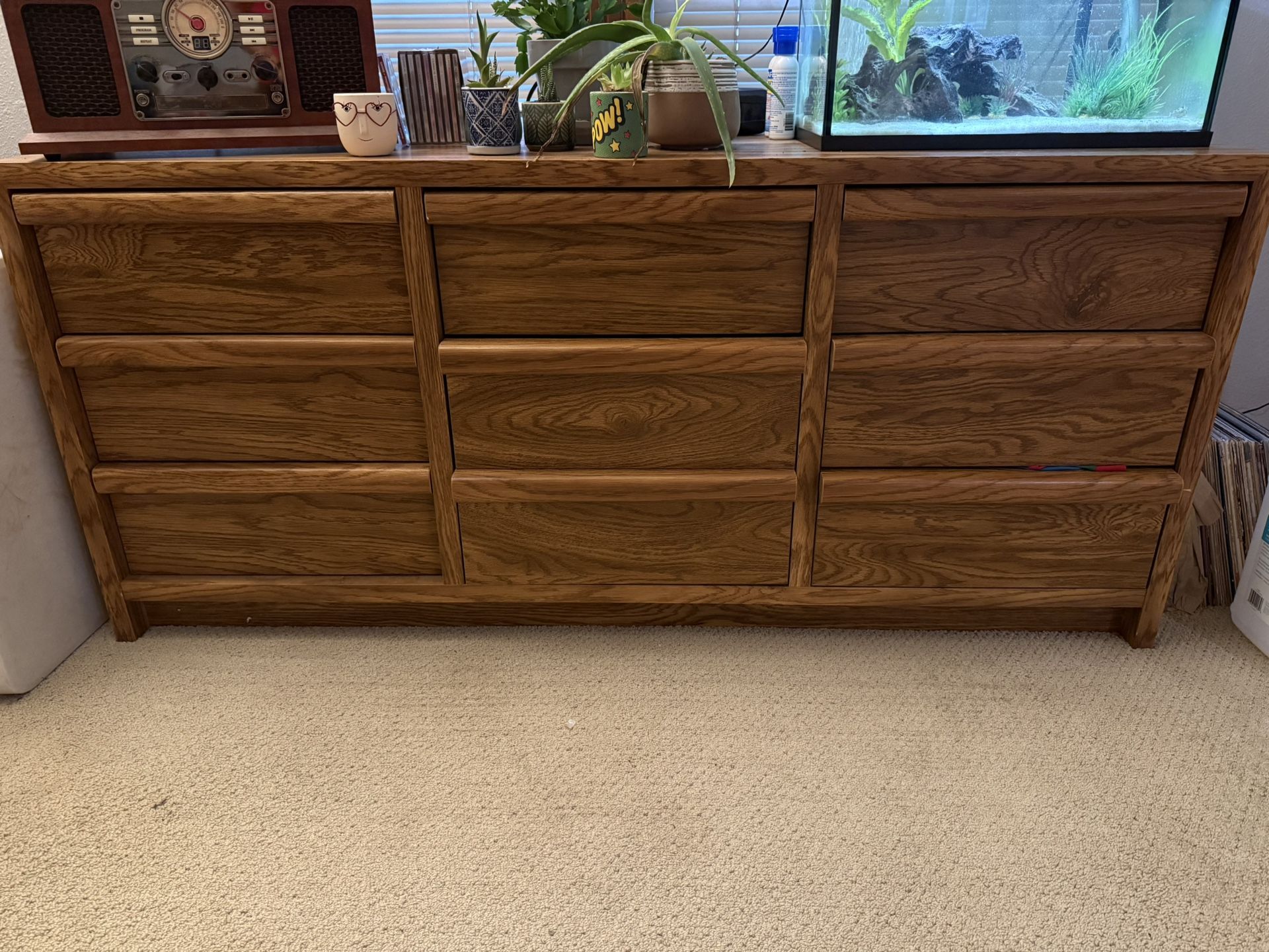 **PickUp Pending** FREE!!!! Dresser - Must Pick Up