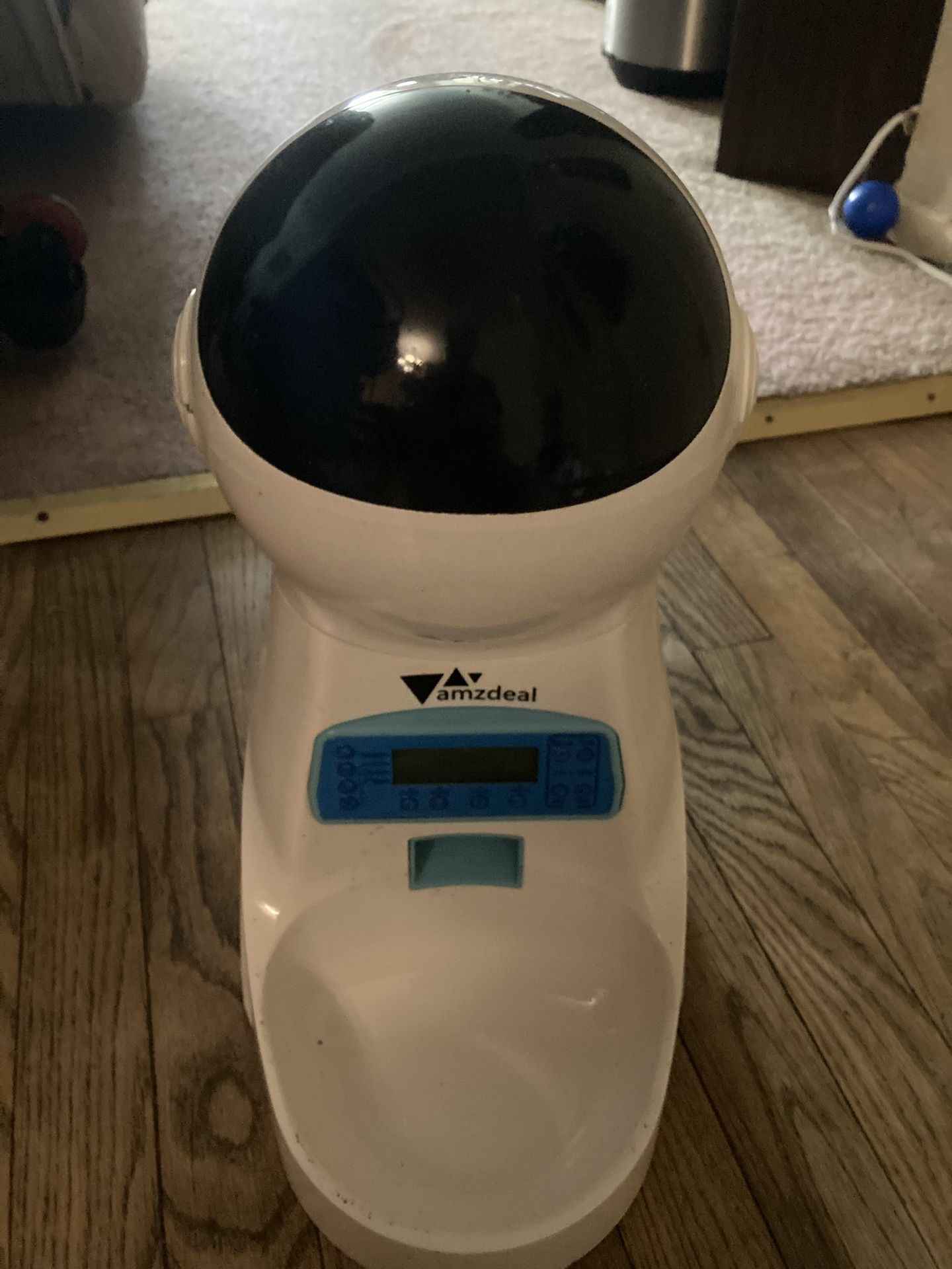Automatic Cat/Dog Feeder for Dry Food 