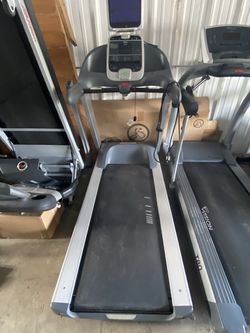 Precor Treadmill 932i
