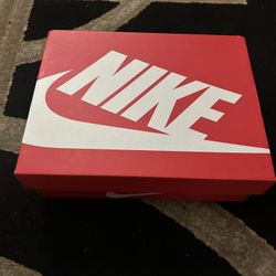 Nike Cortez