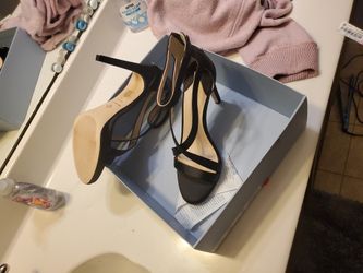 Antonio Melani Heels Size 9M