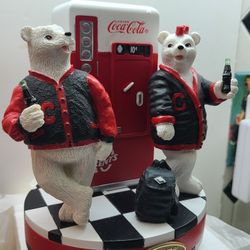 VINTAGE COCA-COLA MUSICAL POLAR BEARS