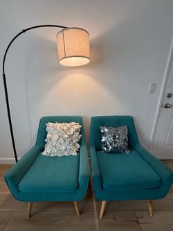 Set of 2 Mid-Century Modern Accent Chairs + Decorative Pillows – Teal