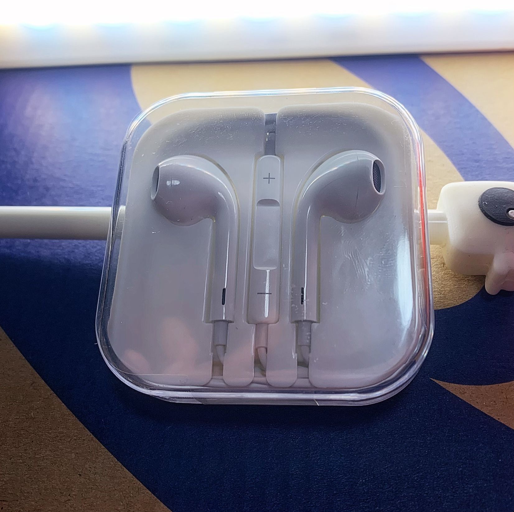 Apple Wired Earbuds Original