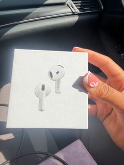 Apple AirPods 4 Noise Cancellation