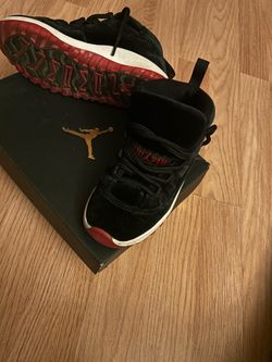 Kids Jordan’s size 10 c