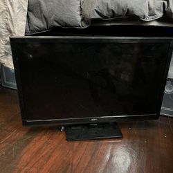 Seiki 32” LED Flat Screen TV w/ Remote – HDMI, Works Great