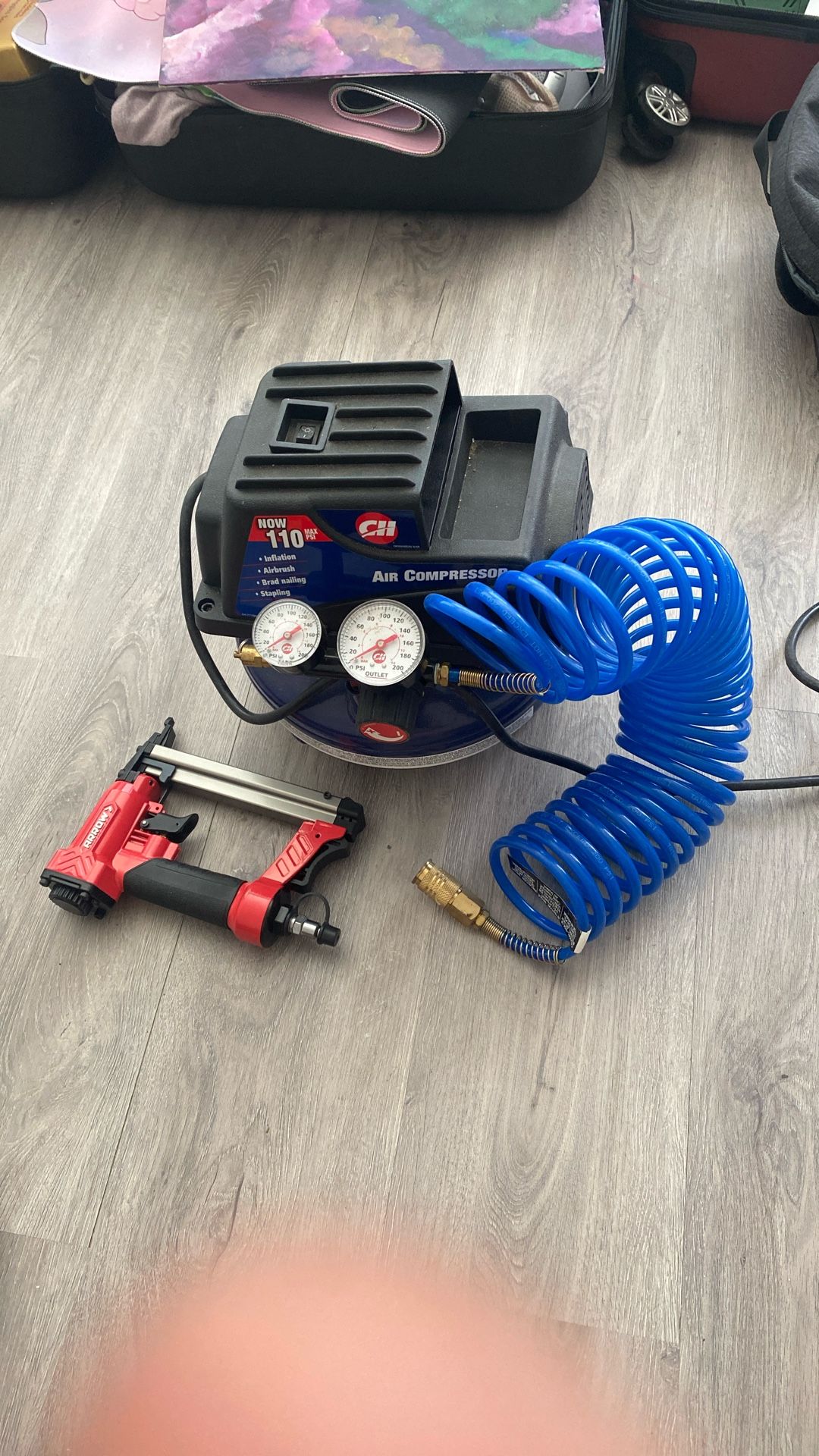 CH 1 gallon Air Compressor W/ StapleGun