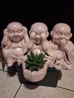 3 Budas
