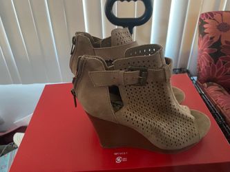 Shoes - 6.5 $35