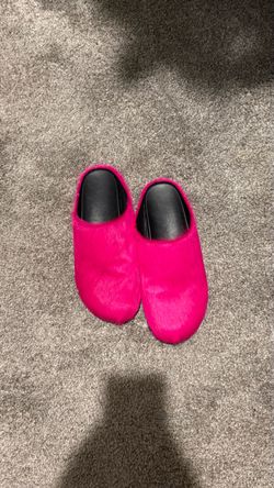 Marni Slides