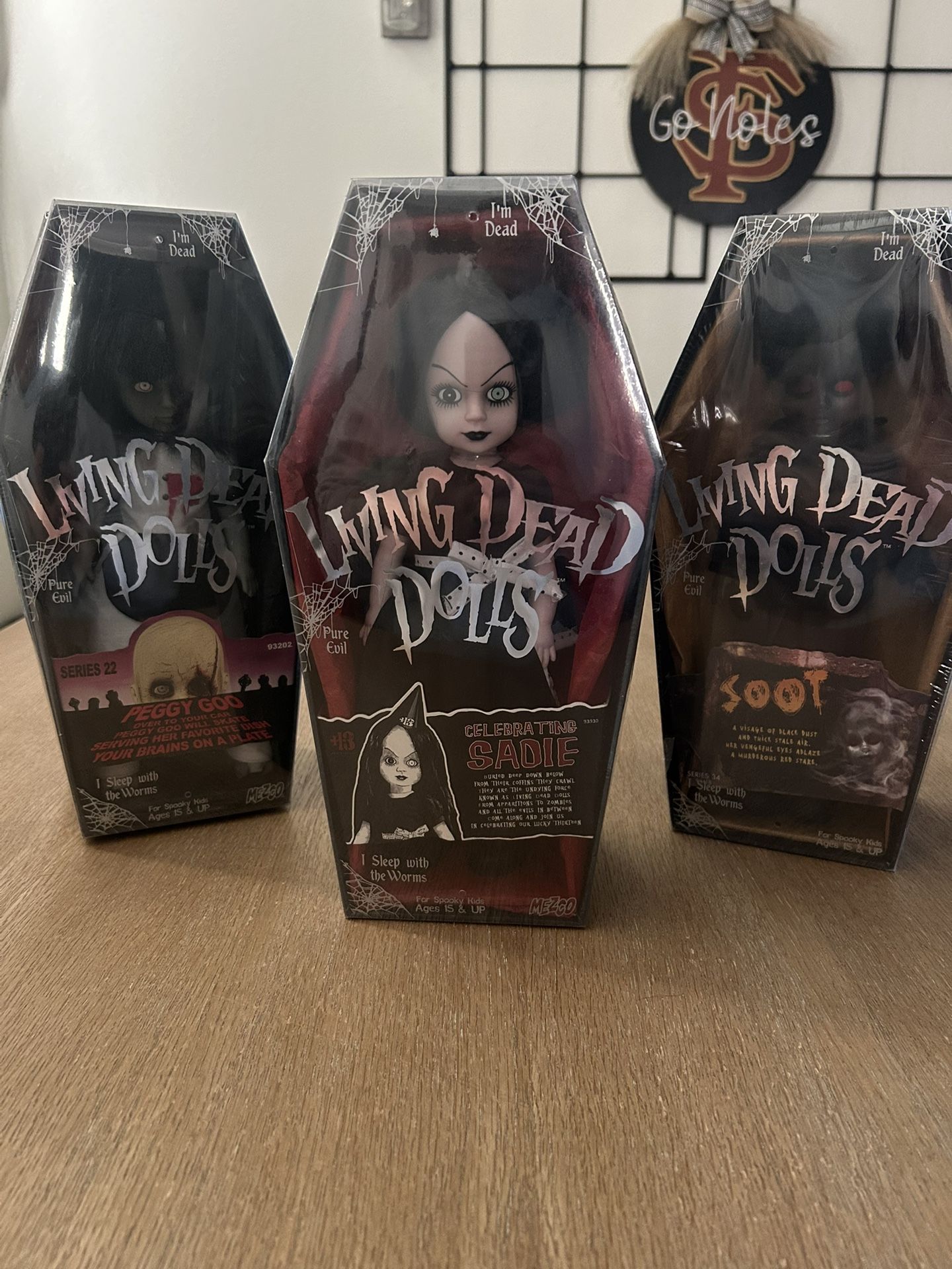 Living Dead Dolls (Sadie, Peggy Goo & Soot)