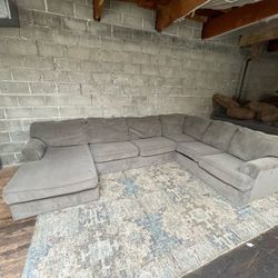Grey Wrap Around Sectional Couch “WE DELIVER”