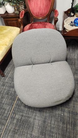 GUBI Pacha Lounge Chair