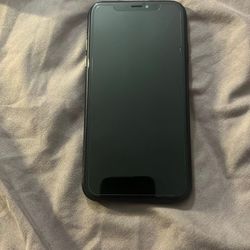 IPhone XR (Does not turn on)