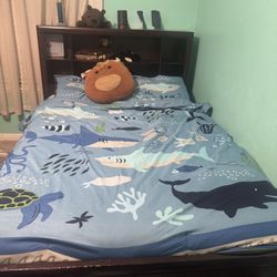 Three Piece Bedroom Set