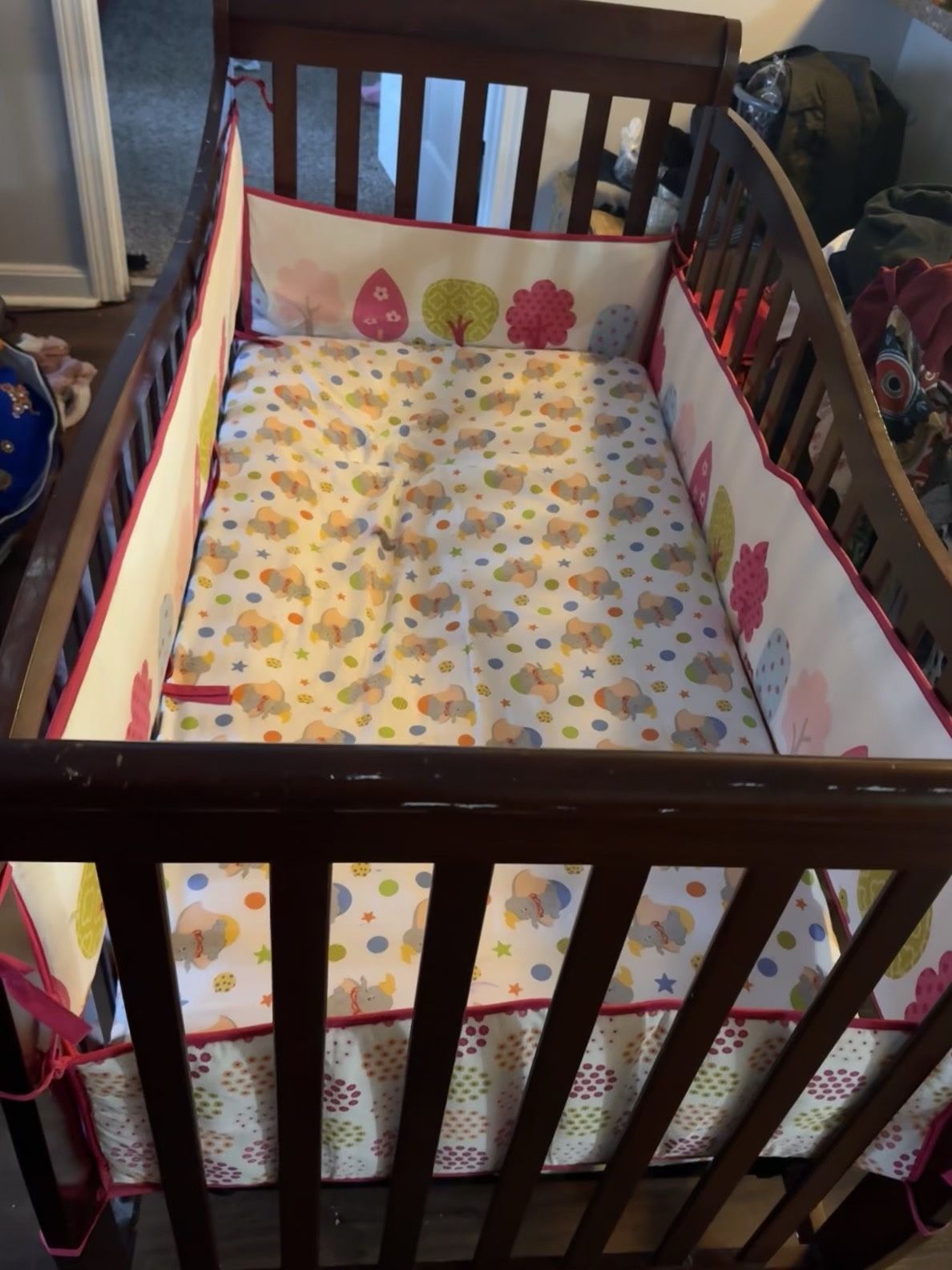 Crib With Mattress And Bumpers