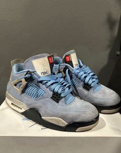 Jordan 4 UNC Blue 