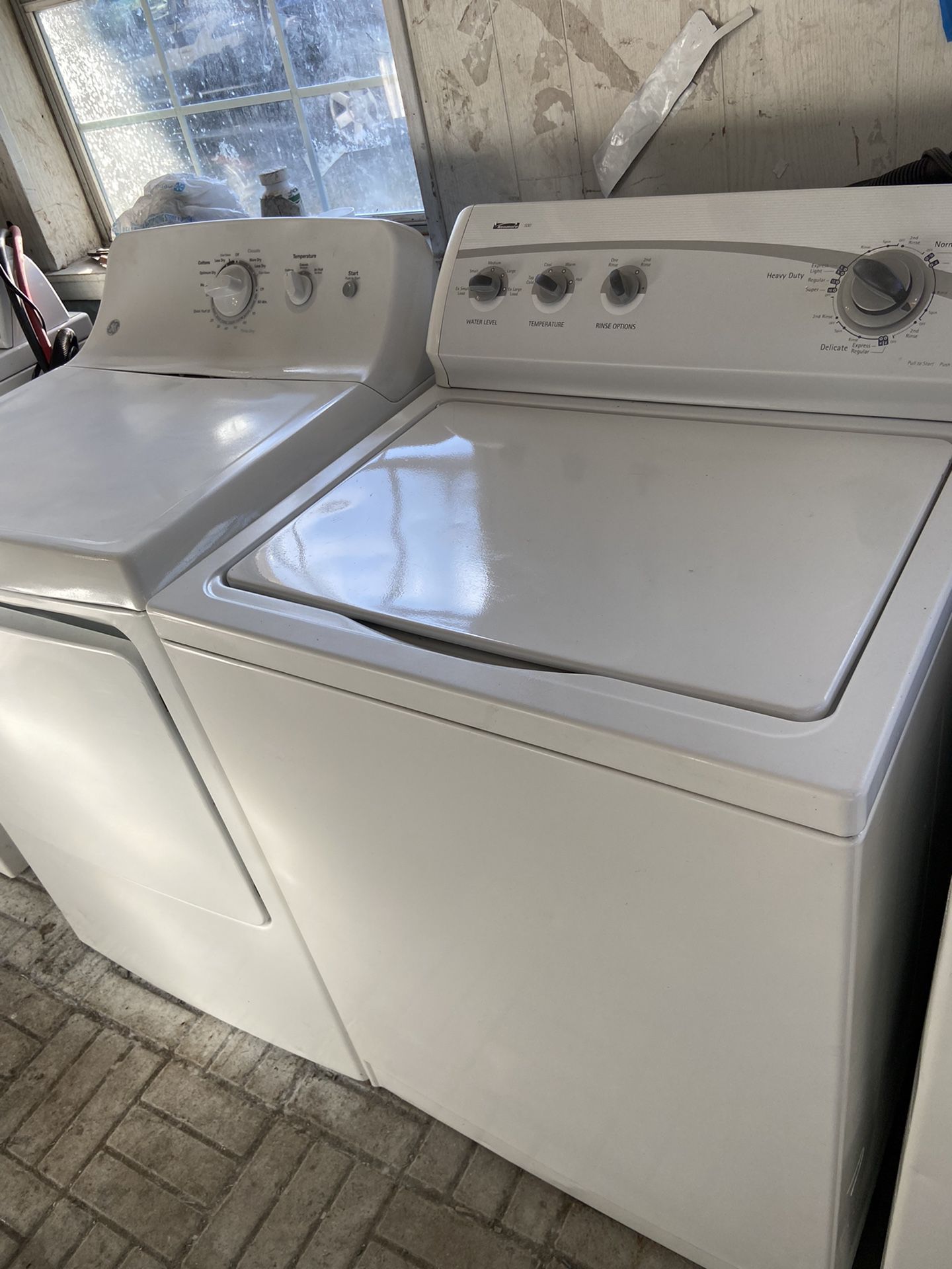 ILL RUN BOTH FOR YOU! FANTASTIC RUNNING SUPER CAPACITY KENMORE WASHER  & ELECTRIC DRYER SET! BOTH RUN PERFECTLY! NO ISSUES WITH https://offerup.com/re