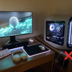 Alienware Aurora R13 (Full PC Setup)