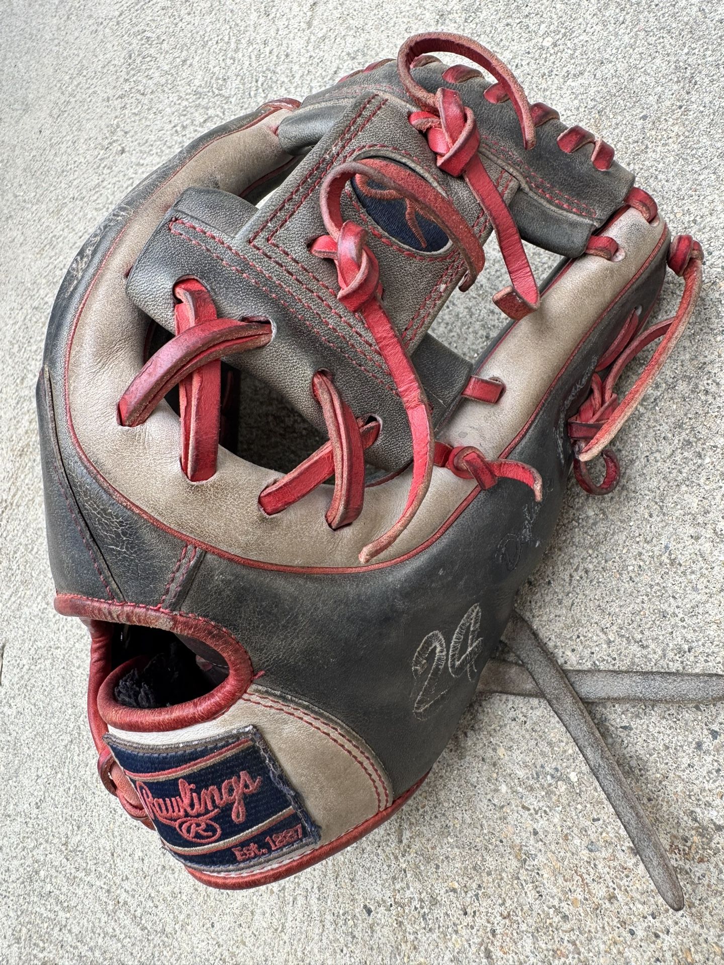 Rawlings Heart Of The Hide Baseball Glove Sz 11 1/2” In Good Condition Have More Equipment Available