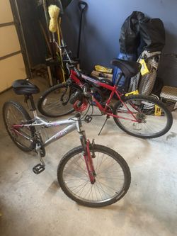 Standard Mountain Bikes And 2 Helmet Bundle