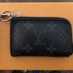 Louis Vuitton Louis Vuitton wallet / coin purse/ card holder / key pouch Louis Vuitton wallet / coin purse/ card holder / key pouch