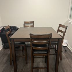 Brown Table/4chairs Included 