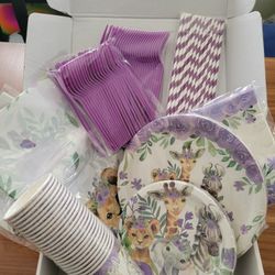 Safari jungle theme party supplies purple 194 pieces (tableware for 24) 