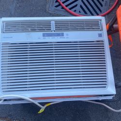 FRIGIDAIRE  231/2 Wide And 17 Inches Tall 