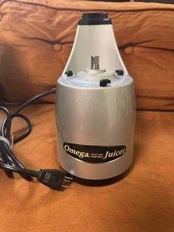 Omega VRT350 HD Low-Speed Juicer, Brand New in Box
