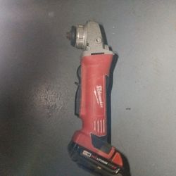 Milwaukee M18 fuel cordless angle grinder