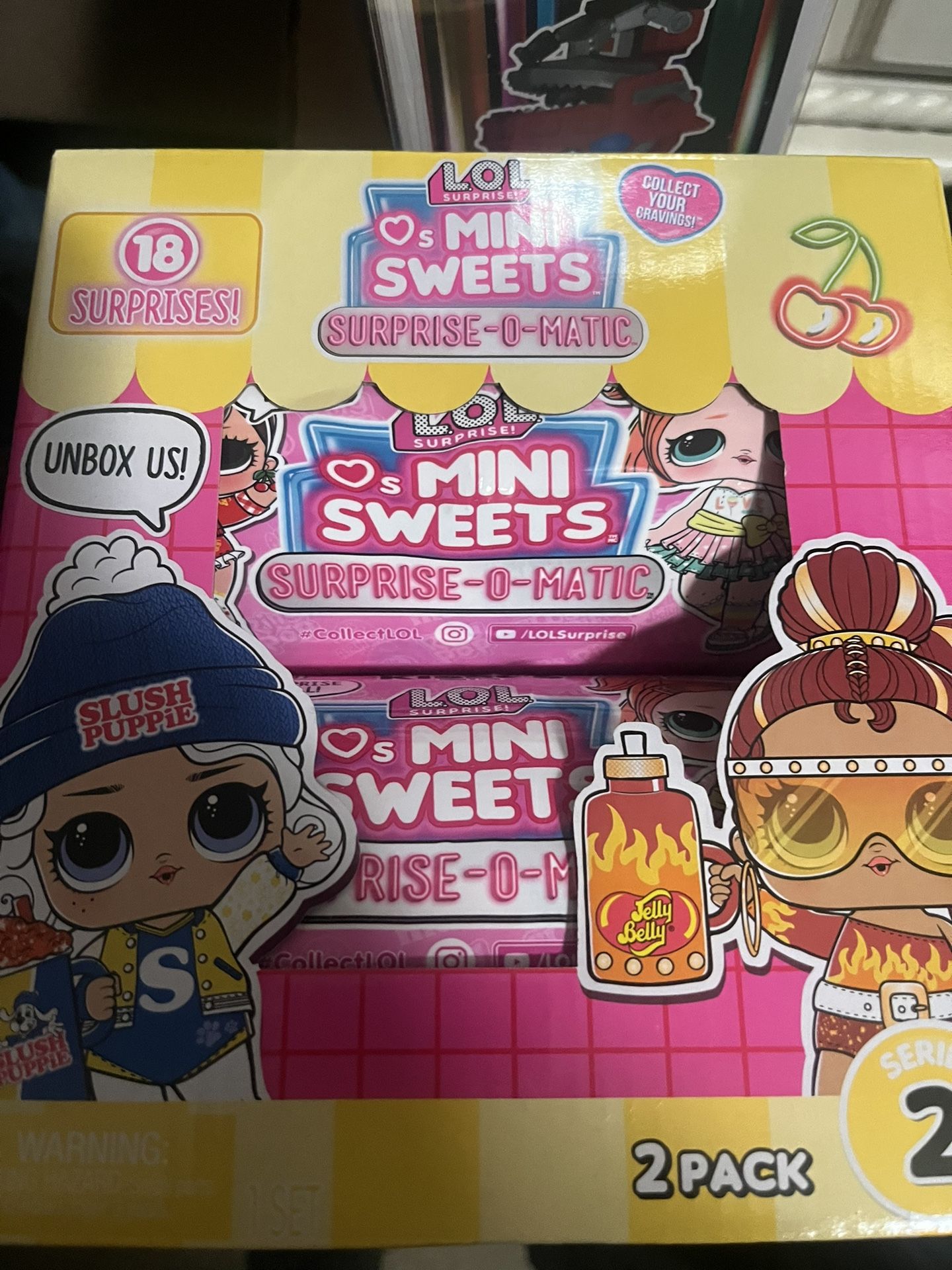 2 Pack LOL Surprise  Mini Sweets Surprise o Matic series 2 - 18 Surprises!