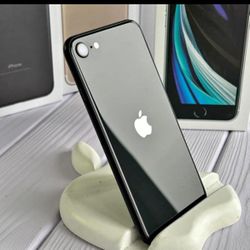 Apple iPhone SE Unlocked 