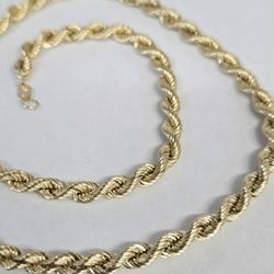 14kt Gold Hollow Rope Chain 18"
