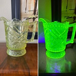 Antique Antique Uranium Vaseline Mikado Pitcher Large 11” Richard Heartly GLOWS