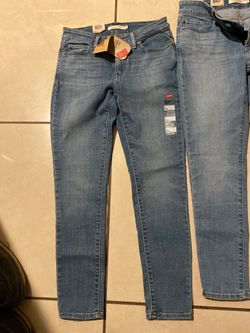 711 ankle Levis jeans