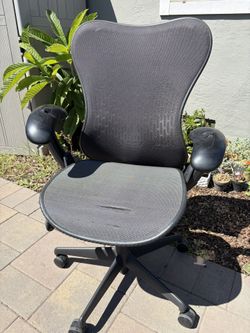 Herman Miller Mirra Office Chair