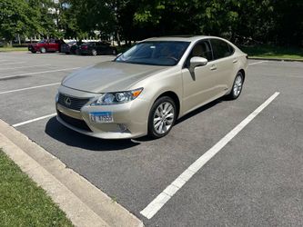 2013 Lexus ES 300h