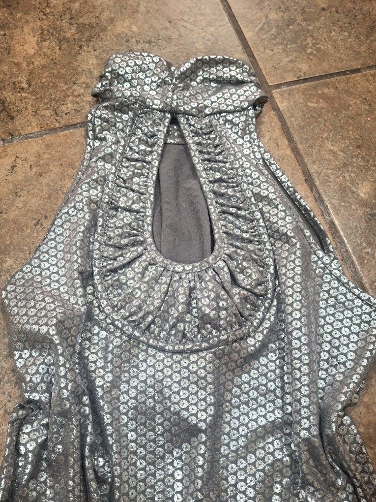 Vintage Y2K Medium Silver Keyhole Halter Top