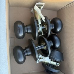 Door Locks With Keys