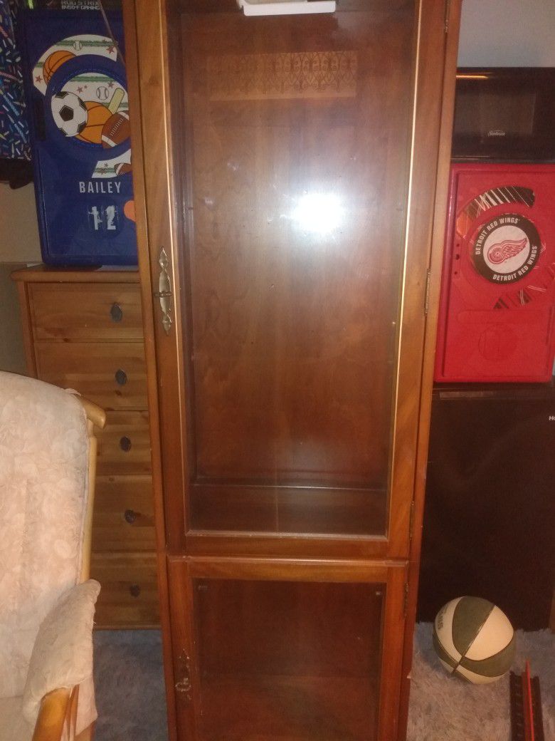 Curio Cabinet With Shelf