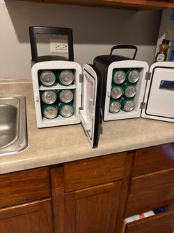 Mini fridge