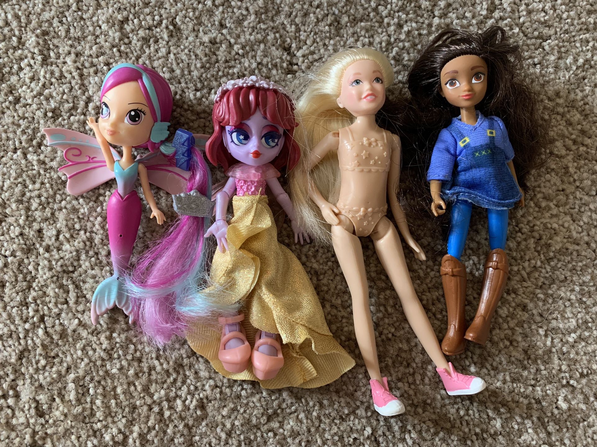 Set Of Dolls (all For $5)