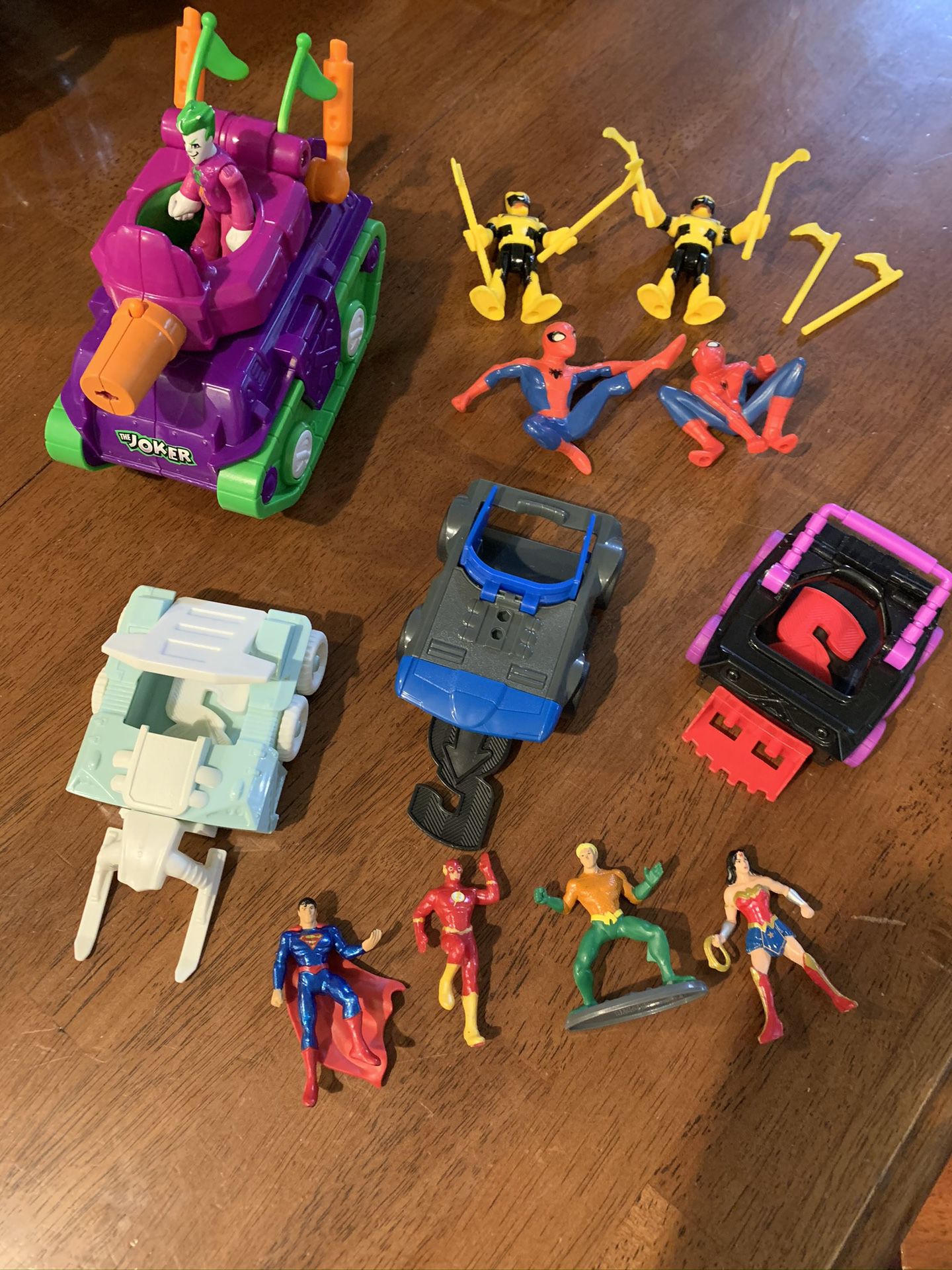 Imaginext and more DC superheroes lot